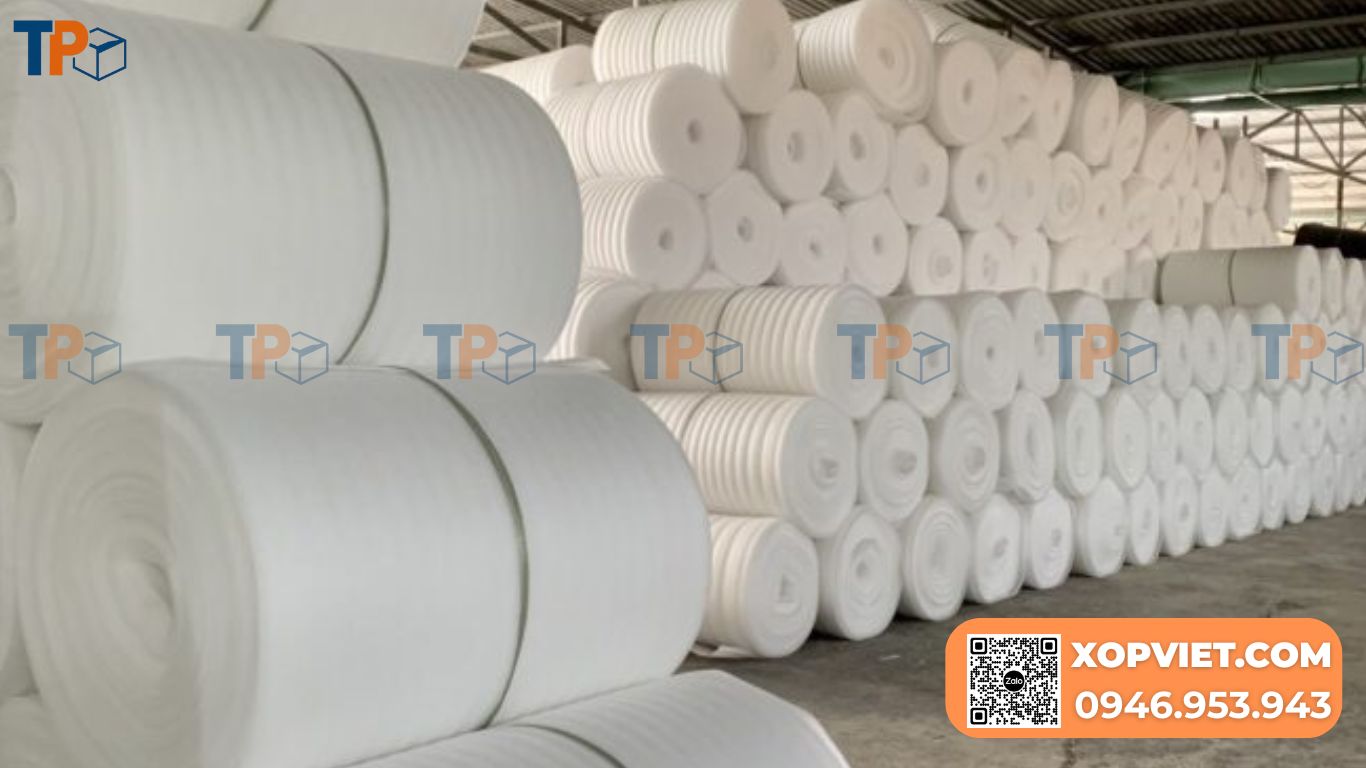 Xốp PE foam dạng cuộn, dùng trong đóng gói, bảo vệ hàng hoá