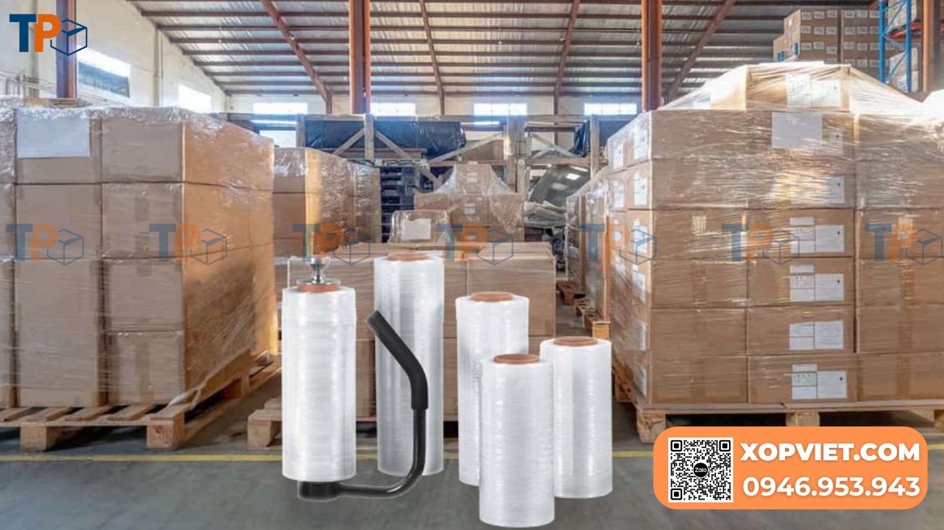 Màng PE bọc hàng, quấn pallet giá tốt tại Tiến Phong