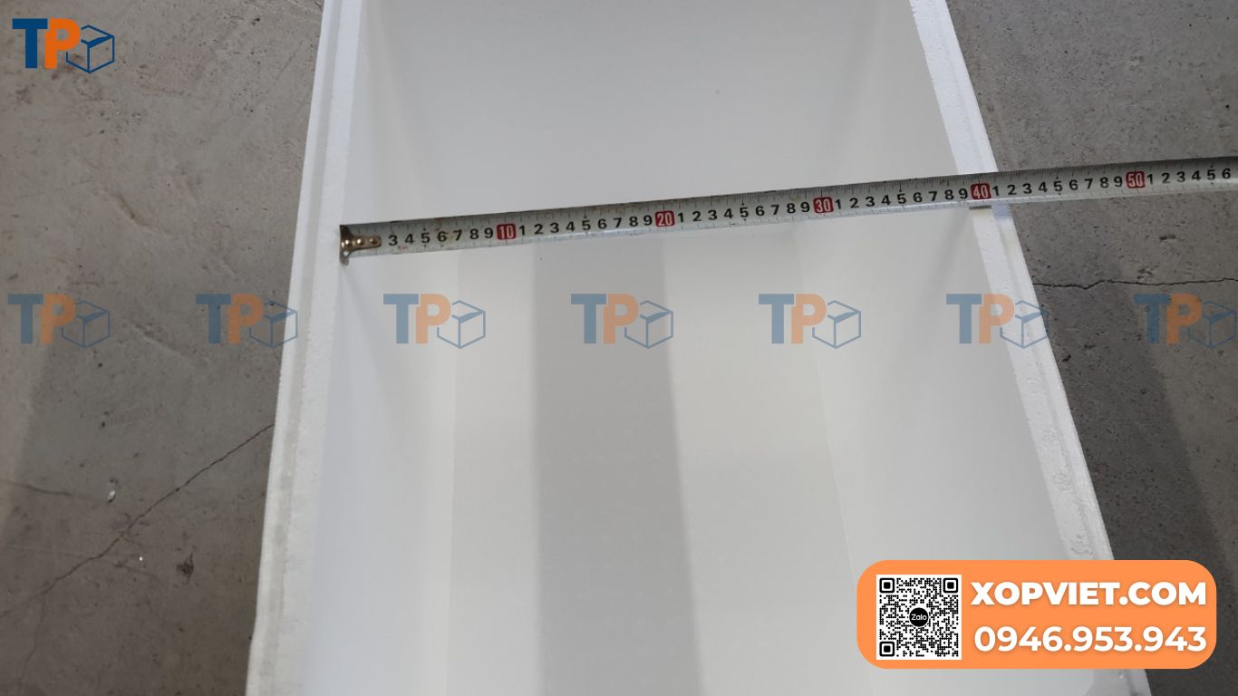 Kích thước thùng xốp 82