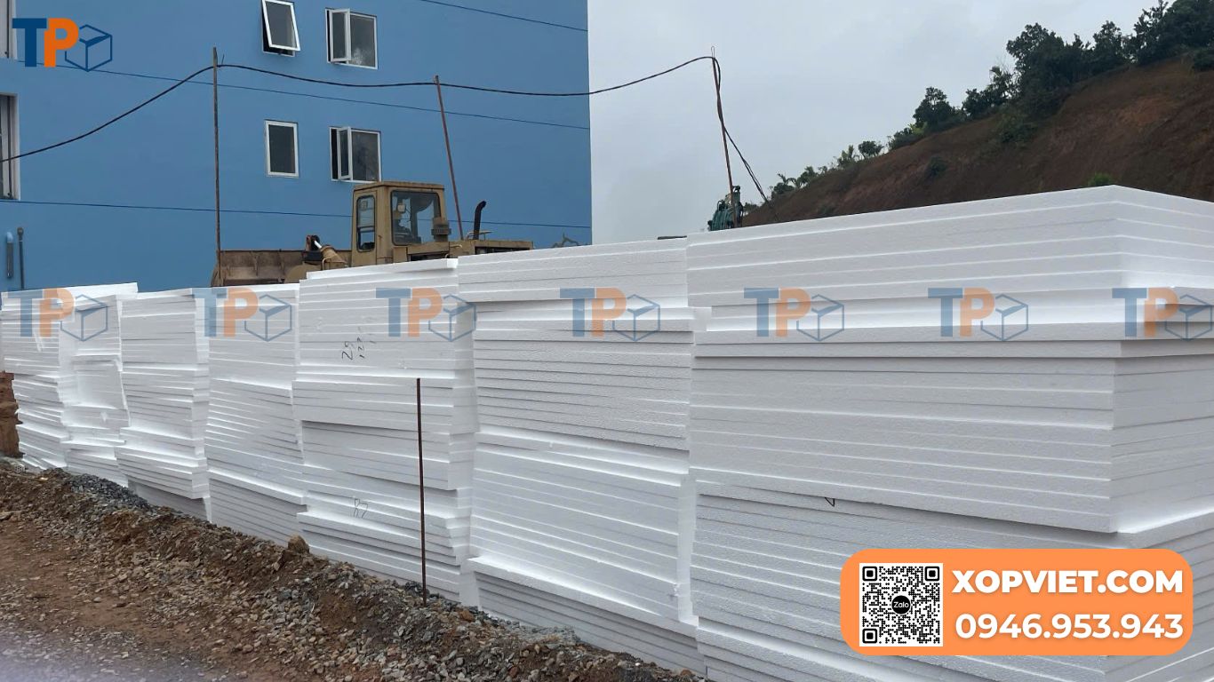 Khám phá các loại xốp cách nhiệt (XPS, EPS, PE OPP) tại Hà Nội từ Tiến Phong. Liên hệ để nhận tư vấn & ưu đãi tốt nhất cho công trình của bạn