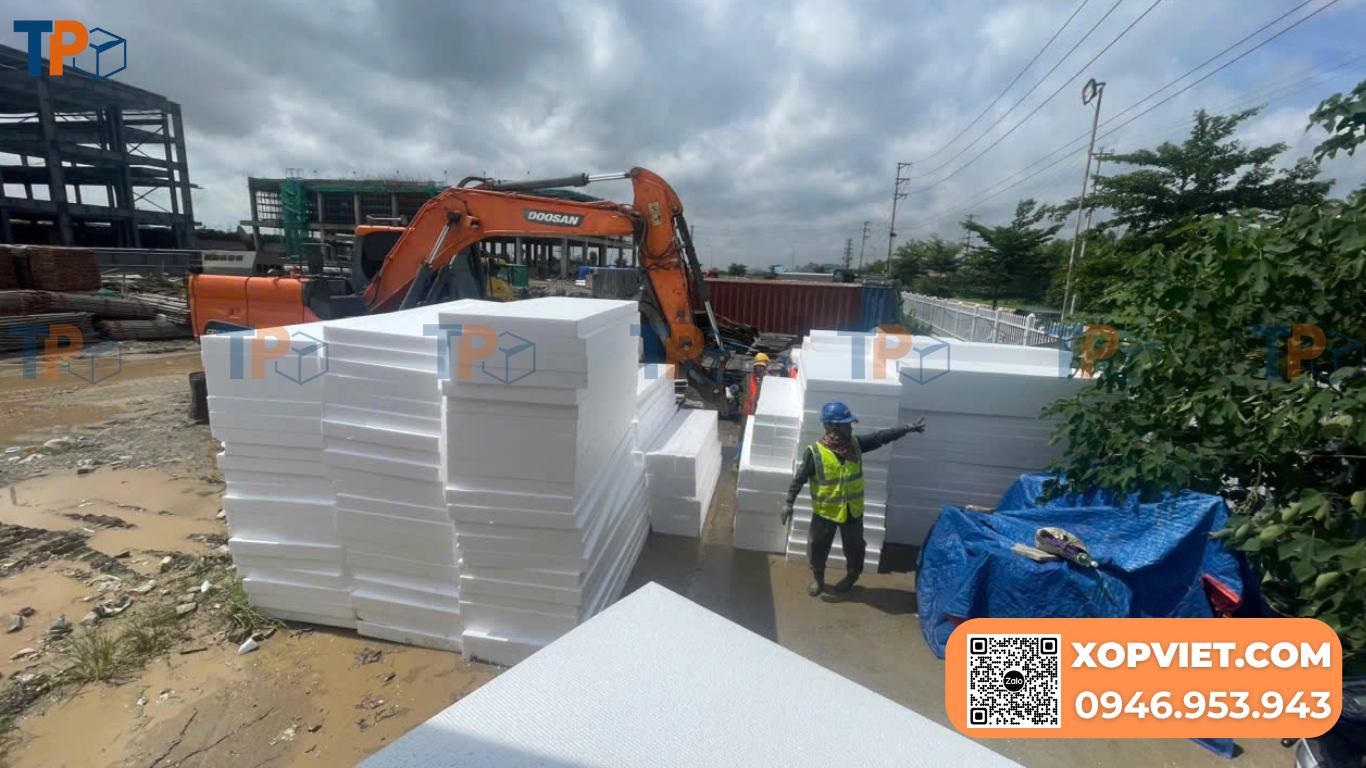 Chống nóng mái bê tông bằng xốp: Giải pháp tối ưu cho không gian mát mẻ và tiết kiệm năng lượng. Nhận ưu đã tấm xốp cách nhiệt ngay!