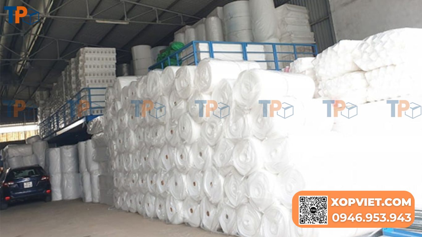 Lựa chọn đúng loại màng pe bọc hàng giúp bảo vệ hàng hóa tốt hơn, giúp doanh nghiệp tối ưu đáng kể chi phí đóng gói về lâu dài