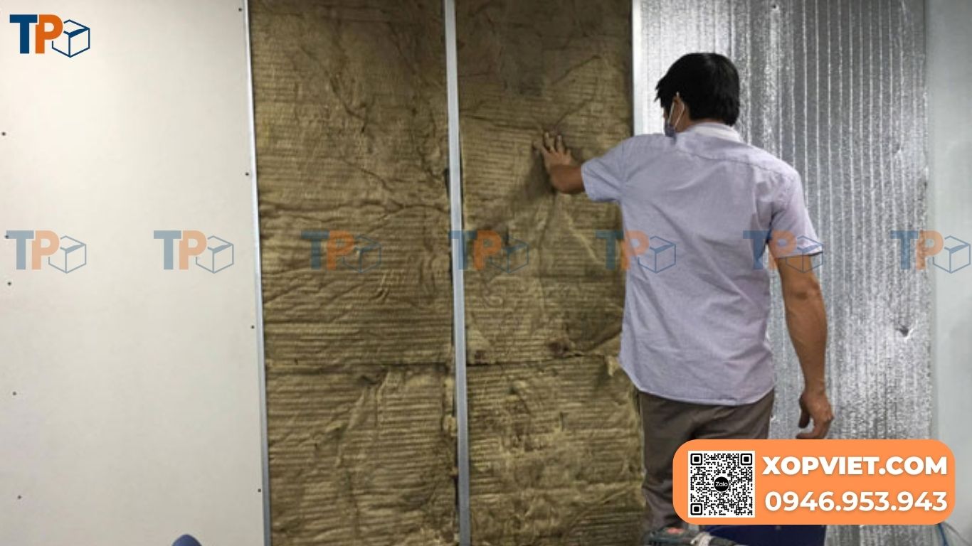 Tư vấn tấm bạc chống nóng phù hợp, tính toán khối lượng và báo giá cụ thể cho công trình của bạn hoàn toàn miễn phí