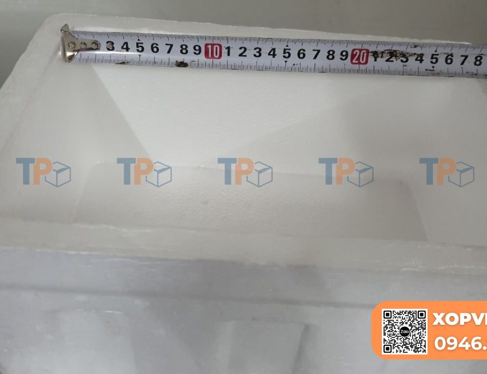 Chiều dài lọt lòng thùng xốp 2kg