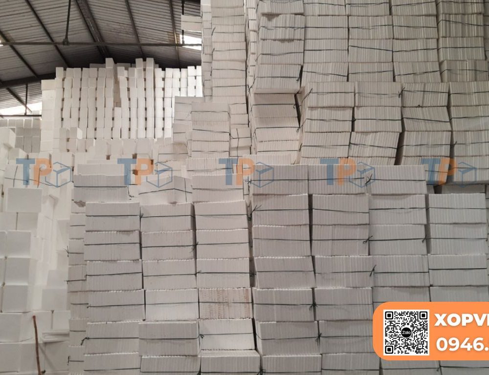 Mua thùng xốp 30kg giá rẻ, bền đẹp tại Tiến Phong (xopviet.com)