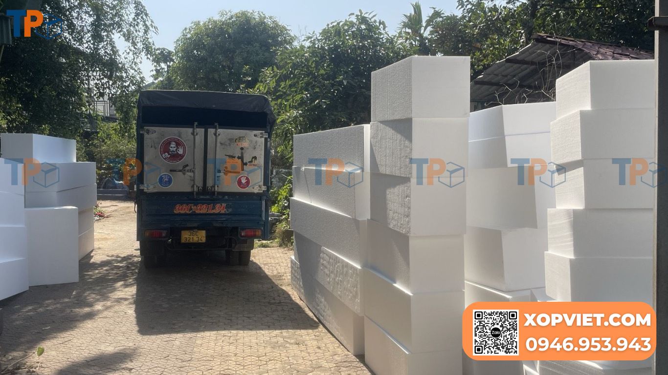 Xốp lót sàn đổ bê tông: Hướng dẫn chọn, thi công và báo giá