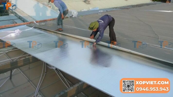 Tấm cách nhiệt trần nhà: Phân loại, giá, cách chọn