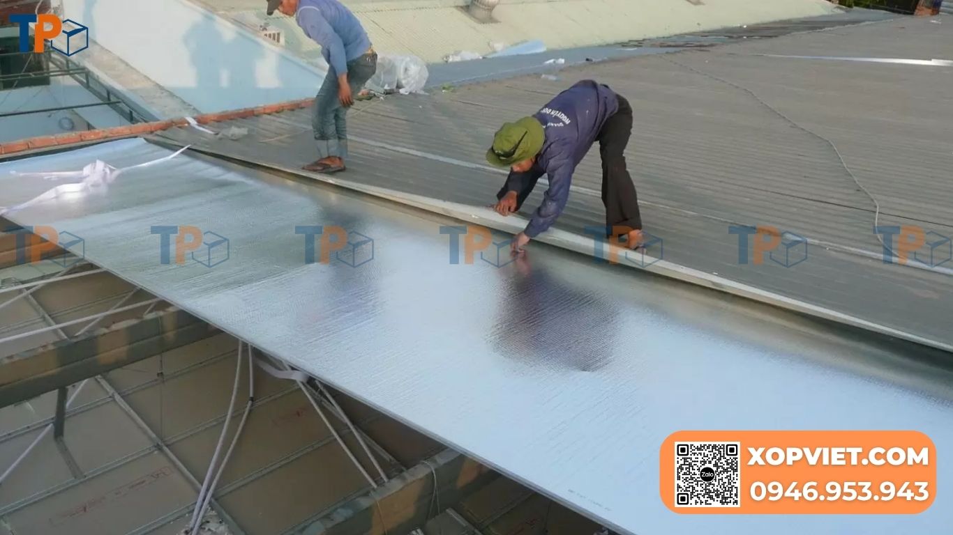 Tấm cách nhiệt trần nhà: Phân loại, giá, cách chọn